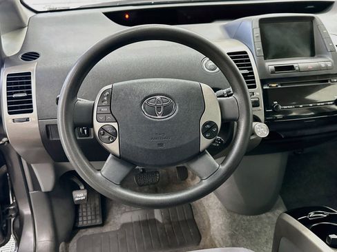 Used 2007 Toyota Prius w/ Pkg 2 FWD image 18