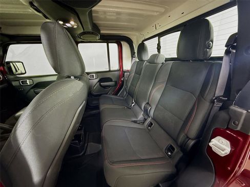 Used 2021 Jeep Gladiator Rubicon w/ Safety Group image 20
