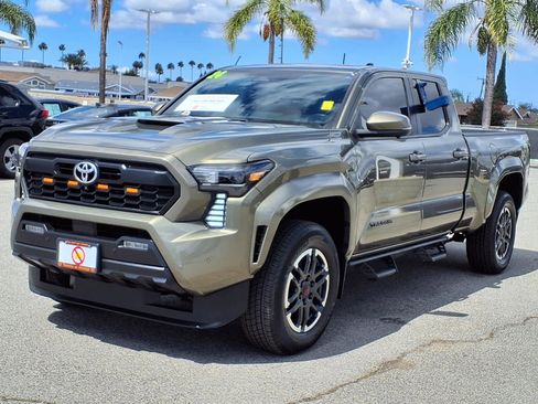 Certified 2024 Toyota Tacoma TRD Sport w/ TRD Sport Premium Package RWD image 3