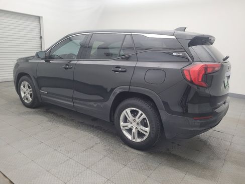 Used 2020 GMC Terrain SLE image 3