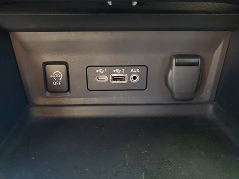 Used 2024 Nissan Sentra SV w/ All-Weather Package image 28