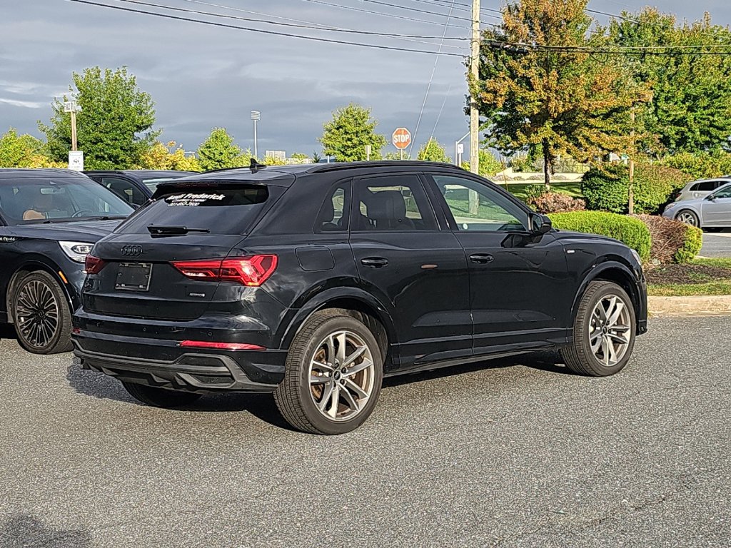 Certified 2025 Audi Q3 2.0T Premium w/ Convenience Package AWD/4WD image 13