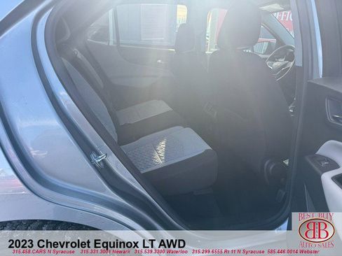 Used 2023 Chevrolet Equinox LT w/ Driver Convenience Package image 13