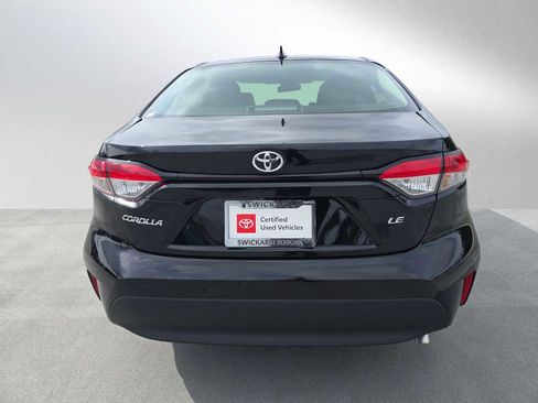 Used 2026 Toyota Corolla LE FWD image 4