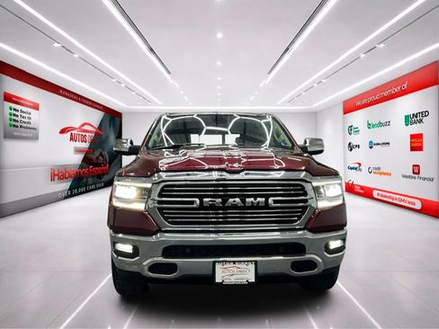 Used 2019 RAM 1500 Laramie AWD/4WD image 2
