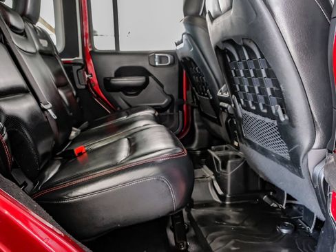 Used 2021 Jeep Wrangler Unlimited Rubicon AWD/4WD image 35