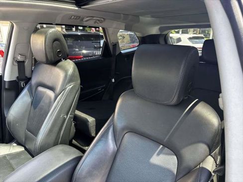 Used 2018 Hyundai Santa Fe AWD w/ SE Ultimate Tech Package 03 image 18