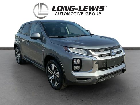 Used 2025 Mitsubishi Outlander ES FWD image 10