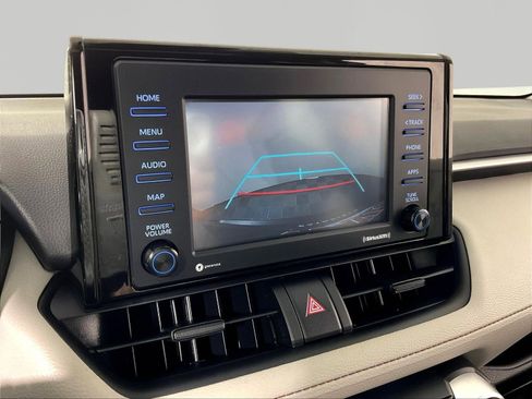 Used 2022 Toyota RAV4 XLE w/ Convenience Package AWD/4WD image 14