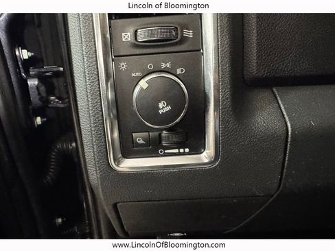 Used 2013 RAM 1500 Laramie w/ Convenience Group image 15