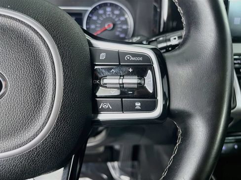 Used 2021 Kia Sorento EX w/ Panoramic Sunroof Package FWD image 17