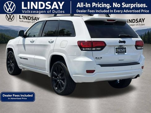 Used 2020 Jeep Grand Cherokee Altitude AWD/4WD image 5
