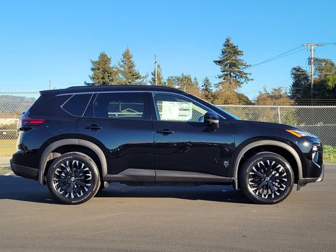 New 2026 Nissan Rogue SV image 4