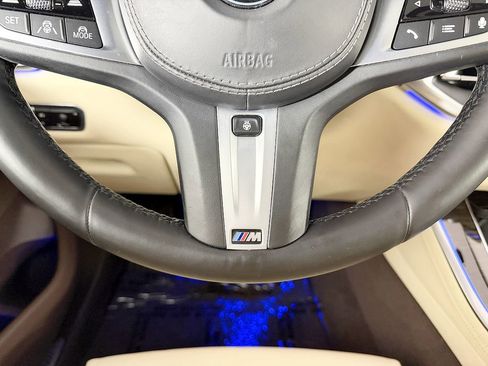 Used 2019 BMW X5 xDrive40i w/ M Sport Package AWD/4WD image 62