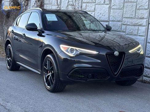 Used 2020 Alfa Romeo Stelvio Sport Utility 4D w/ Nero Edizione image 3
