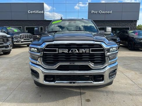 Used 2026 RAM 2500 Big Horn AWD/4WD image 2