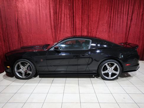 Used 2014 Ford Mustang GT Premium w/ Brembo Brake Package RWD image 3