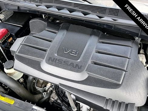 Used 2022 Nissan Titan PRO-4X w/ Pro-4x Convenience Package AWD/4WD image 31