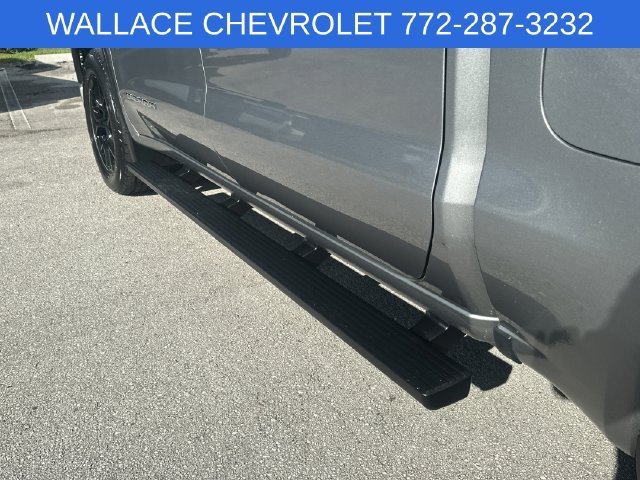 Used 2023 GMC Sierra 1500 Pro w/ Graphite Edition AWD/4WD image 12