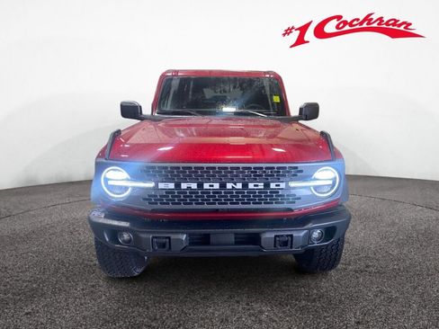 New 2025 Ford Bronco Badlands w/ Sasquatch Package image 2
