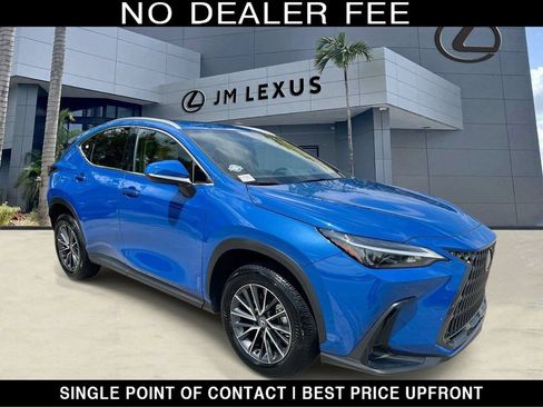 Used 2025 Lexus NX 250 FWD w/ Towing Package (2000 Lbs) image 1