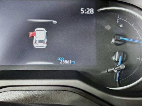 Used 2024 Toyota RAV4 XLE w/ Convenience Package AWD/4WD image 14