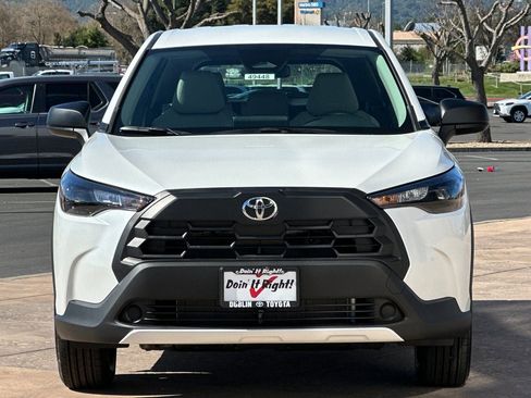 New 2026 Toyota Corolla Cross L image 10