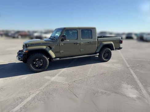 New 2026 Jeep Gladiator Sport image 5