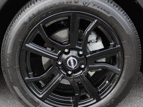 Certified 2024 Nissan Kicks SV w/ Interior Electronics Package image 10