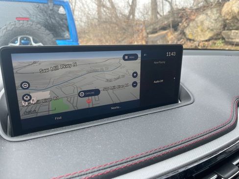 Used 2023 Acura MDX A-Spec image 3