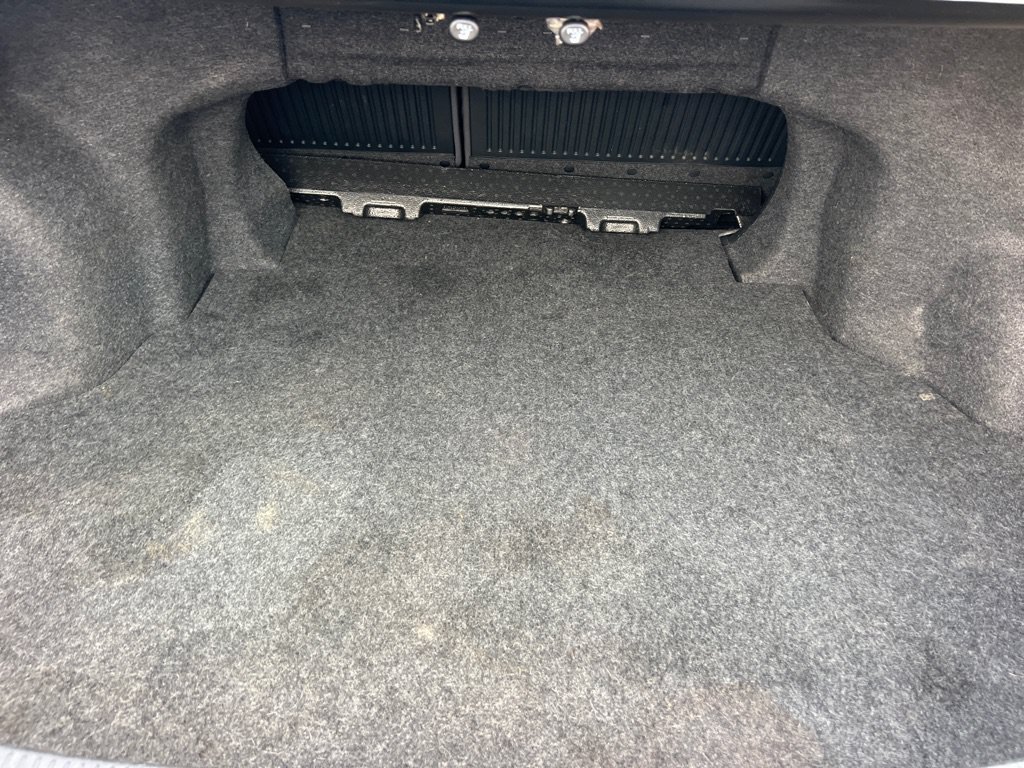 Used 2012 Toyota Camry SE w/ Leather Pkg FWD image 22