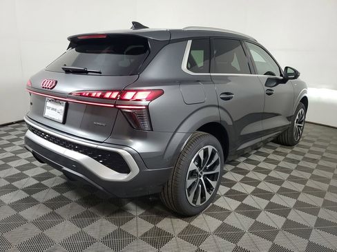 New 2026 Audi Q3 quattro 2.0T image 6