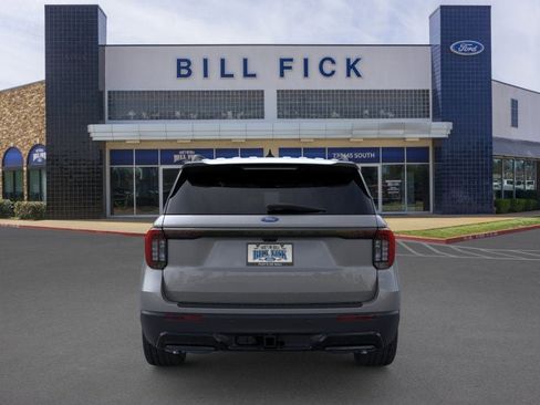 New 2026 Ford Explorer ST-Line w/ ST-Line Street Pack image 5