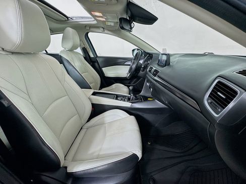 Used 2017 MAZDA MAZDA3 Grand Touring w/ Premium Equipment Package image 33