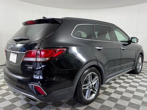 Used 2017 Hyundai Santa Fe Limited image 11