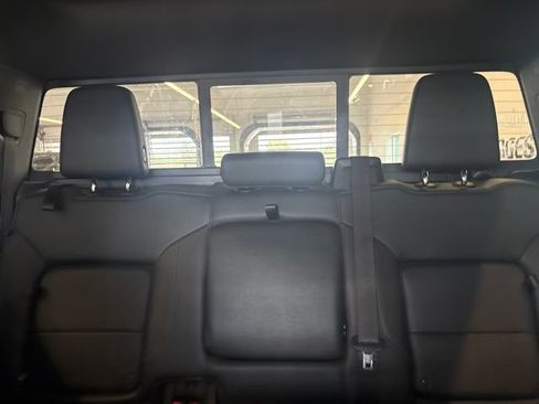 Used 2023 Chevrolet Silverado 1500 LTZ AWD/4WD image 39
