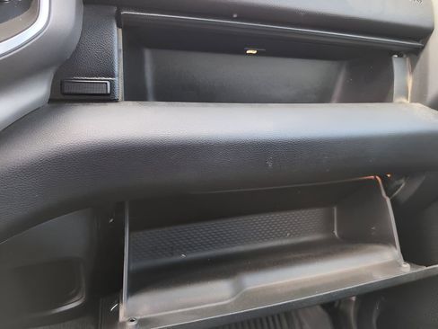 Used 2021 RAM 1500 Big Horn image 24