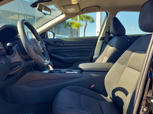 Certified 2025 Nissan Altima 2.5 S image 19