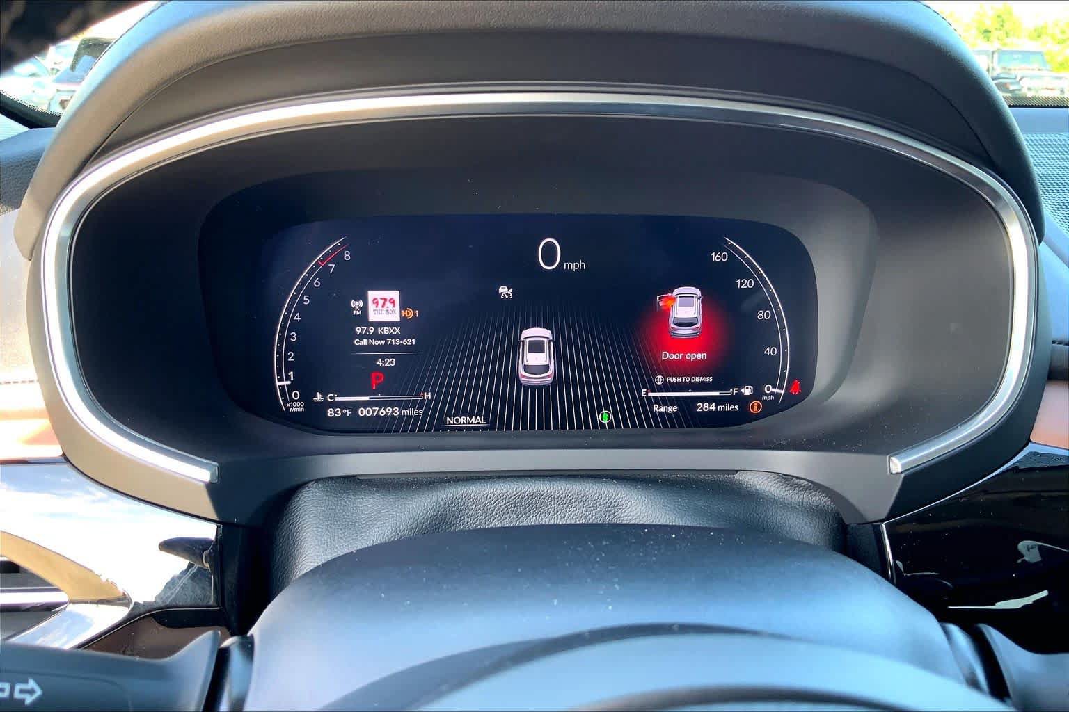 Used 2025 Acura MDX w/ Technology Package FWD image 26