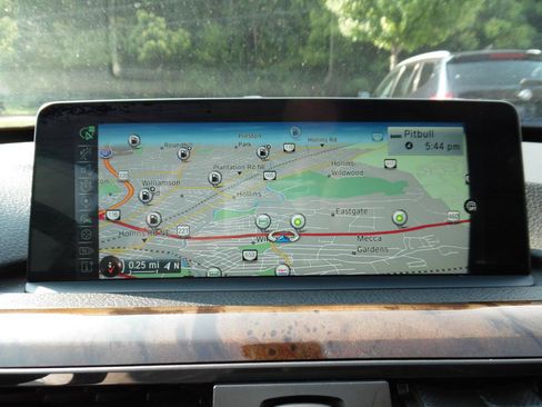 Used 2016 BMW 328i Gran Turismo xDrive w/ Driver Assistance Package AWD/4WD image 17