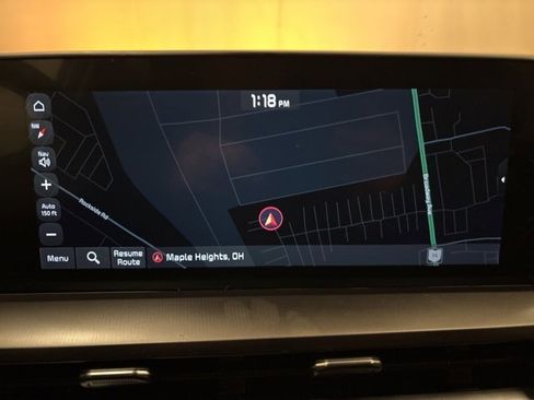 Certified 2024 Kia Telluride S w/ S Sunroof Package image 16