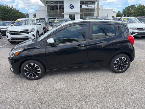 Used 2020 Chevrolet Spark LT w/ Spark Special Edition FWD image 4