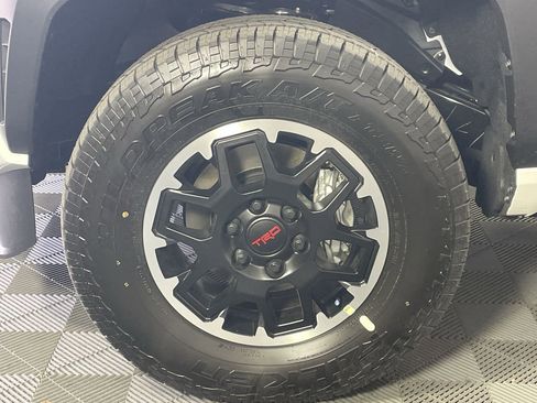 New 2026 Toyota Tacoma TRD Off-Road image 9