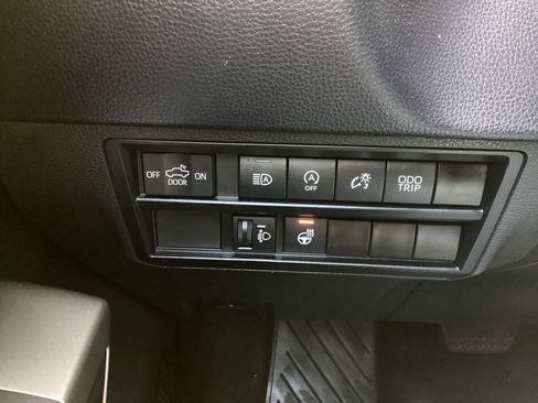 Used 2023 Toyota Tundra SR5 w/ SR5 Premium Package RWD image 19