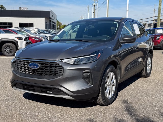 Used 2024 Ford Escape Active FWD image 9