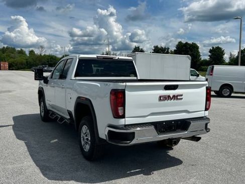 Certified 2022 GMC Sierra 2500 SLE w/ SLE Convenience Package AWD/4WD image 5
