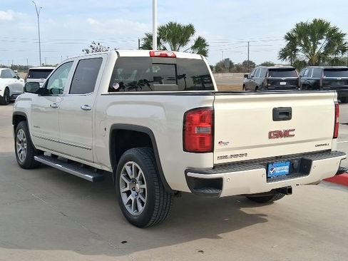 Used 2015 GMC Sierra 1500 Denali w/ Driver Alert Package image 4