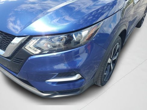 Used 2021 Nissan Rogue Sport SL FWD image 34