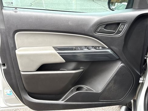 Used 2019 Chevrolet Colorado W/T w/ WT Convenience Package image 19