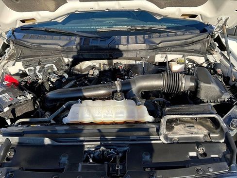 Used 2024 Ford F150 XLT w/ Tow/Haul Package image 9